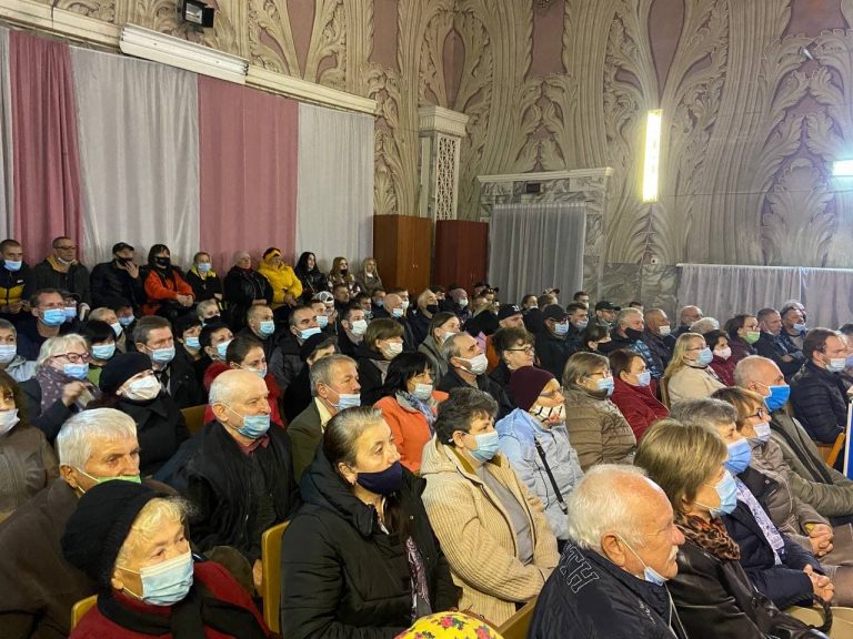 У Франківську люди з вадами слуху відзначили річницю створення Українського Товариства Глухих (ФОТО) 1 photo 2021 10 29 13 35 25