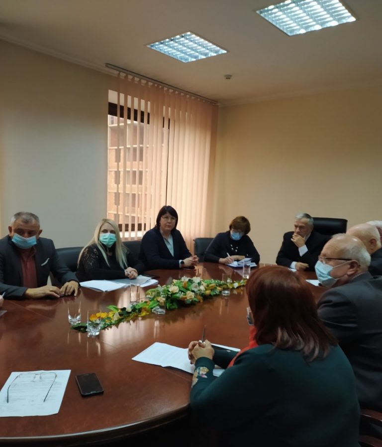 На Прикарпатті рятують Косівське підприємство Райагроліс: чи є результат? 7 253515577 696797868377159 6765094814854409314 n