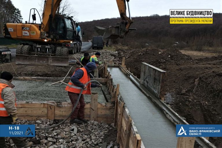 Ремонт дороги Івано-Франківськ-Тернопіль: на якому етапі роботи на Прикарпатті (ФОТО) 10 Ремонт дороги Івано-Франківськ-Тернопіль: на якому етапі роботи на Прикарпатті (ФОТО)