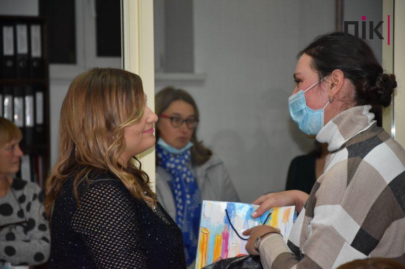 "Хрест життя": прикарпатська співачка Оксана Сливка презентувала нову пісню (ФОТО, ВІДЕО) 8 DSC 0014 scaled