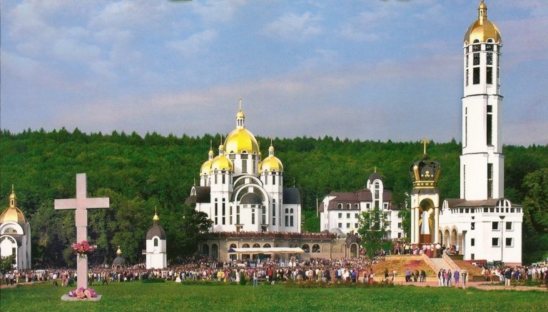 У Зарваниці відкрили тимчасовий пункт вакцинації проти Covid-19