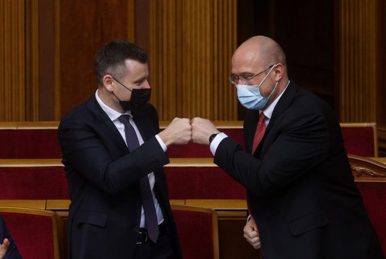 Денис Шмигаль назвав пріоритет Дербюджету-2022: це підвищення зарплати медикам (ФОТО, ІНФОГРАФІКА) 11 263078582 469583941275481 8896849800369080015 n 1