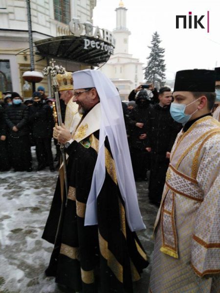 Глава УГКЦ Святослав Шевчук побачив у Митрополита Війтишина риси апостола Андрея (ФОТО, ВІДЕО) 9 Глава УГКЦ Святослав Шевчук побачив у Митрополиті Івано-Франківському Володимирові апостола Андрея