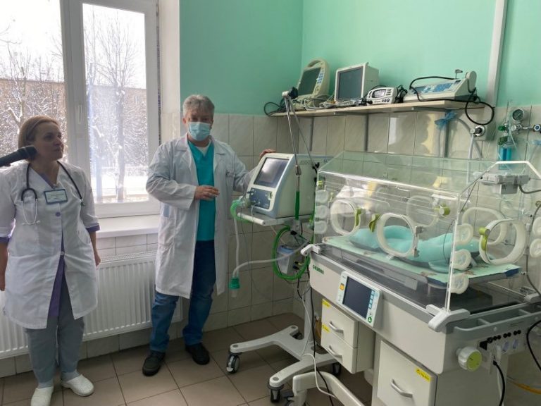 Надвірнянський пологовий будинок отримав новий апарат вартістю понад мільйон гривень (ФОТО)