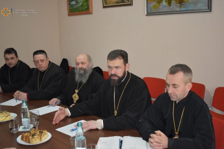 У Коломиї до профілактики пожеж залучили священників (ФОТО) 12 268259451 4579238542195945 4674021540174049933 n