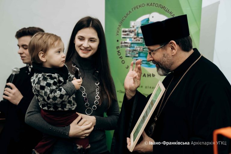 У Франківську Блаженніший Святослав нагородив переможців екологічного конкурсу (ФОТО) 1 268263176 2021233091369855 4710371298747998727 n