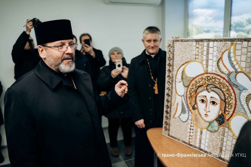 Патріарх Святослав зробив подарунок для Івано-Франківського національного технічного університету нафти й газу (ФОТО)