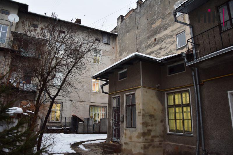 Івано-Франківськ навиворіт: вулиця Курбаса (ФОТОРЕПОРТАЖ) 8 DSC 0005 scaled