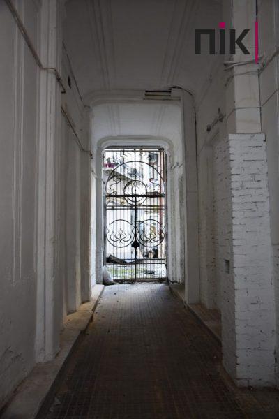 Івано-Франківськ навиворіт: вулиця Грушевського (ФОТОРЕПОРТАЖ) 5 DSC 0132 scaled