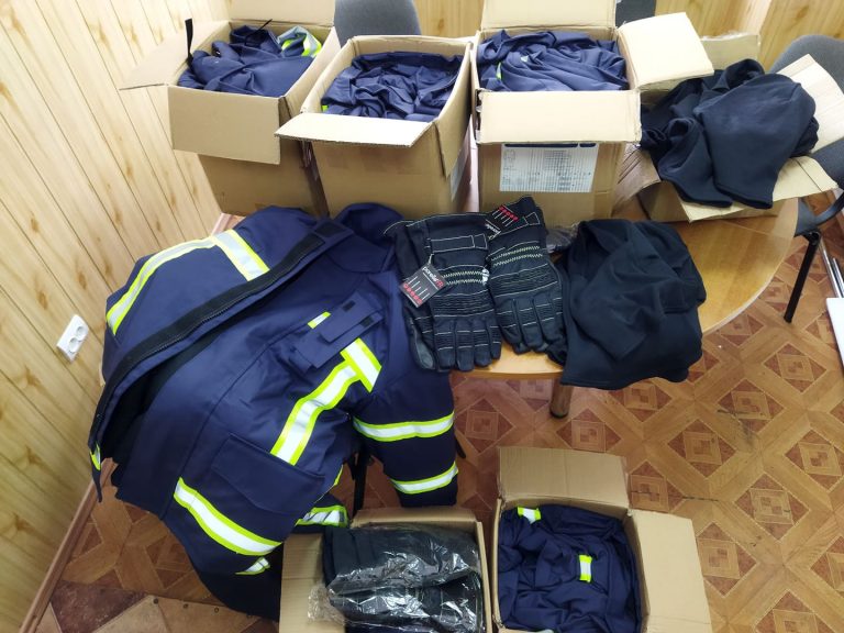 У Городенківській ТГ вогнеборці отримали нове спорядження 2 a4a2899e858eed1799b37b5da7933802 1