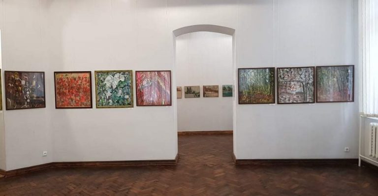 У Коломиї триває виставка робіт відомих львівських художників: будьмо знайомі (ФОТО) 5 inbound4744193975320156542