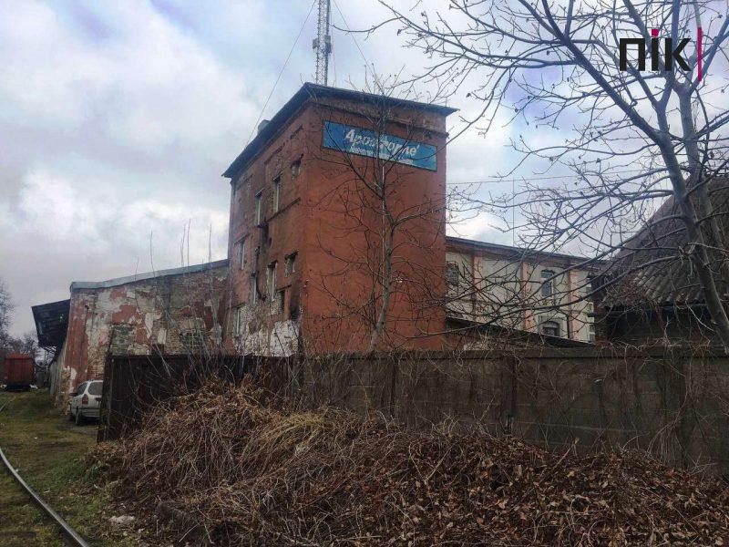 Мандри непомітним Франківськом: що колись було в районі залізничного мосту через колію (ФОТО) 14 photo 2021 12 01 17 12 21 scaled