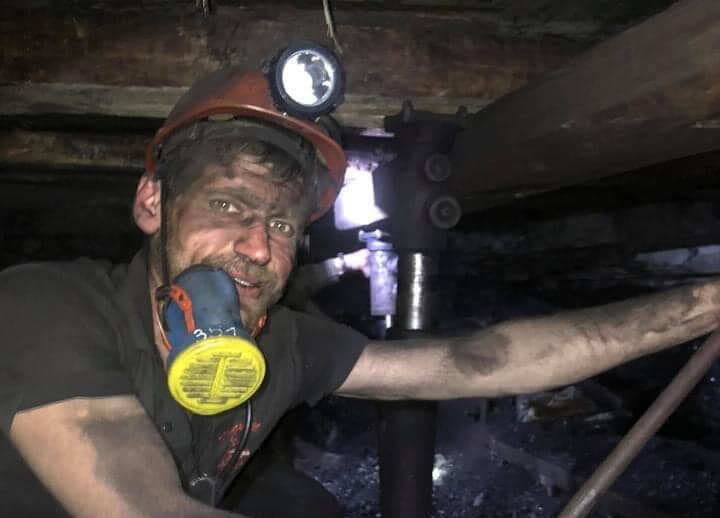Через обвал на шахті "Надія" у Червоноградському районі загинув гірник