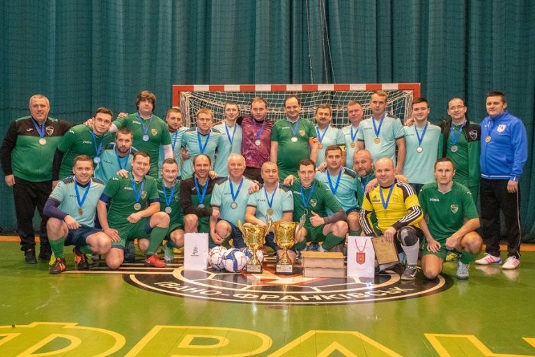 Франківські та городенківські чиновники зіграють в турнірі до Дня Соборності 11 144378181 3799608146728906 354199974476329343 n