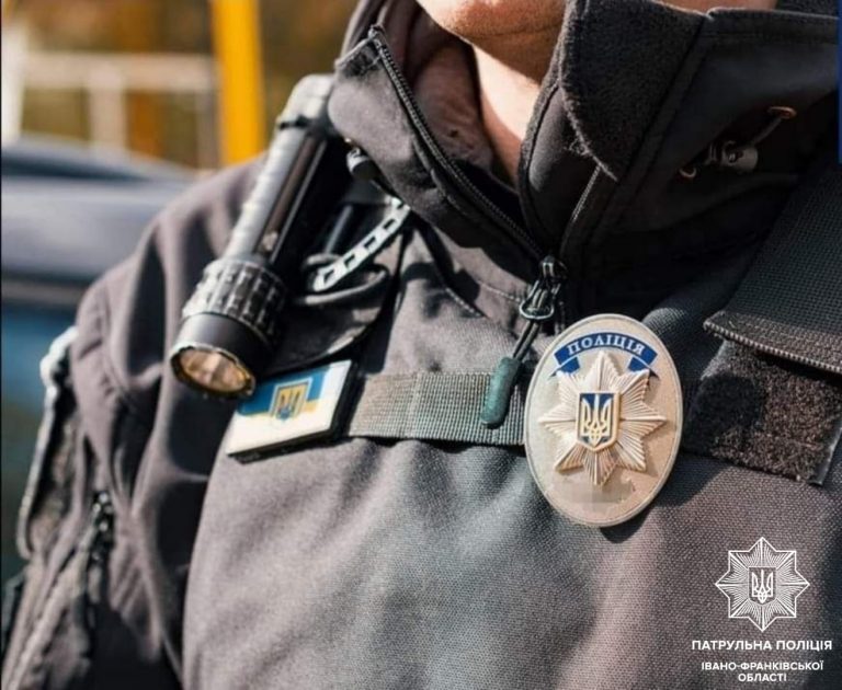 У Франківську чоловік побив працівників АЗС та втік 5 271734295 300577955443156 7014611192041886052 n