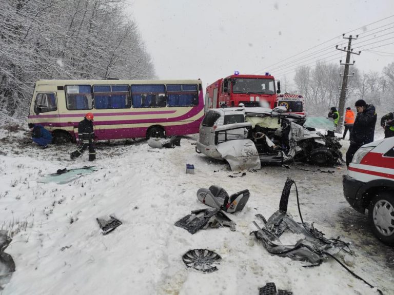 За 11 днів нового 2022 року на автодорогах Львівщини сталися понад 250 ДТП 5 271735734 292013116303800 3765021486797219673 n