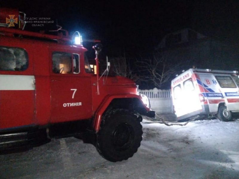 Замок, газ і ДТП: де знадобилася допомога прикарпатських рятувальників 24 січня