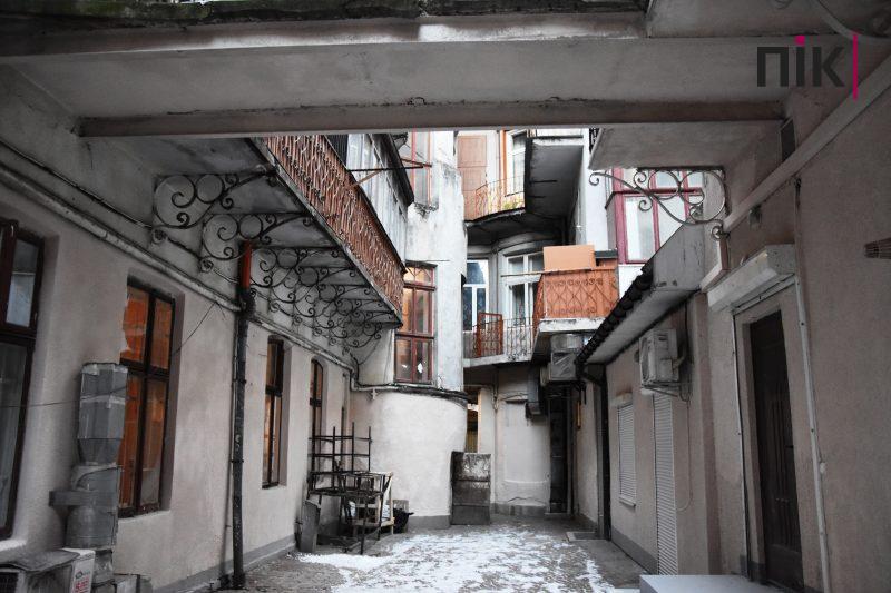 Івано-Франківськ навиворіт: вулиця Бачинського (ФОТОРЕПОРТАЖ) 10 DSC 0056 scaled