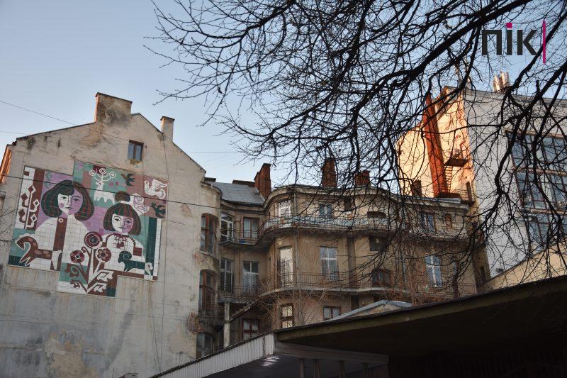 Івано-Франківськ навиворіт: вулиця Бачинського (ФОТОРЕПОРТАЖ) 17 DSC 0066 scaled