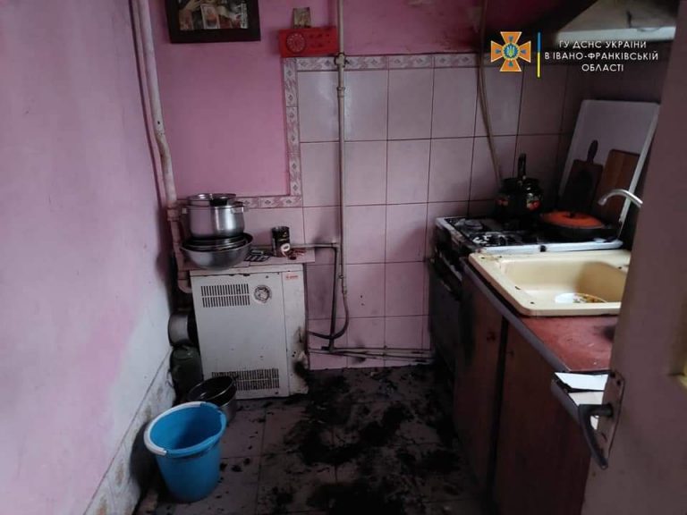 У Чукалівці стався вибух газу: постраждав чоловік (ФОТО) 11 FB IMG 1643298266902