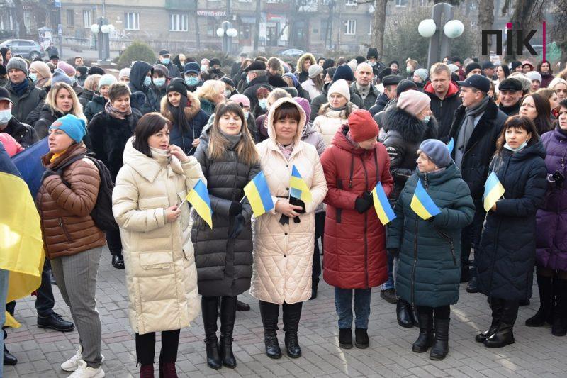 День Єднання: сотні франківців вийшли на площу Соборності (ФОТО) 7 23dc089c 8985 46a4 a19e b8b693962205 scaled