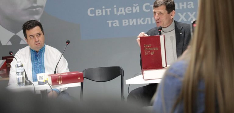 Олександр Сич презентував у Києві книжку про Коновальця 10 273036025 2941088752817566 1551513836077211920 n 1160x560 1