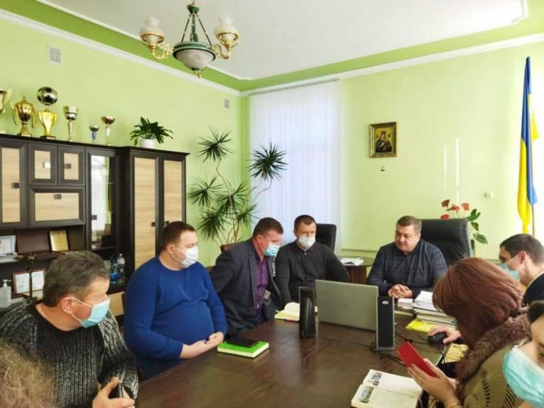На Городенківщині запасаються продуктами: навіщо? (ФОТО) 5 На Городенківщині запасаються продуктами харчування: навіщо? (ФОТО)