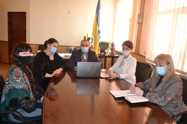 У Верховині повідомили, чи виплатили медикам за січень нову зарплату (ФОТО)