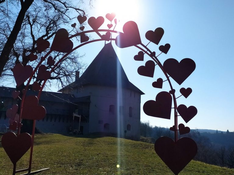 Панська карета, панорамне вікно та інші Галицькі атракції до Дня закоханих (ФОТО) 11 274028949 1114287122651782 2378098341277204178 n