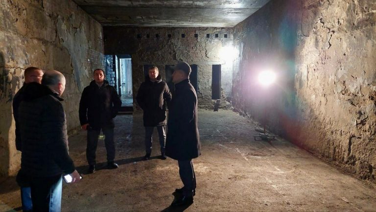 Можна буде постріляти: в Коломиї оновлюють тир (ФОТО) 6 Можна буде повправлятися у стрільбі: в Коломиї оновлюють тир (ФОТО)