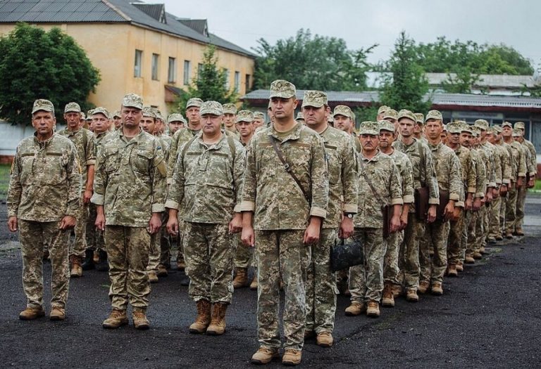 Стало відомо, скільки резервістів планують призвати в Україні 12 49 large v1645604594