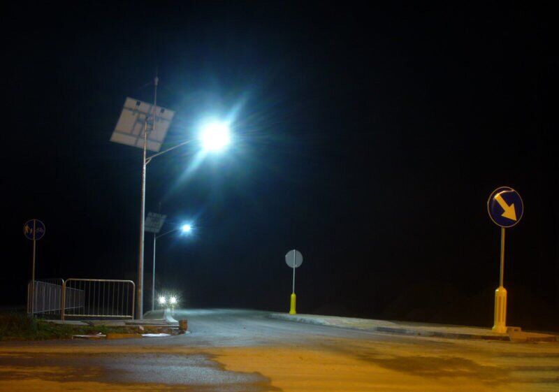 На Прикарпатті відключають вуличне освітлення задля безпеки
