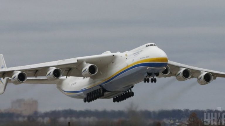 Російські агресори знищили українську "Мрію" - найбільший літак у світі 9 7c7571c0eb9c5cd780c6f926e303e287