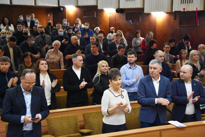 У Франківську розпочалася сесія міської ради: що цікавого розглянуть депутати (ФОТО) 7 DSC 0067 scaled