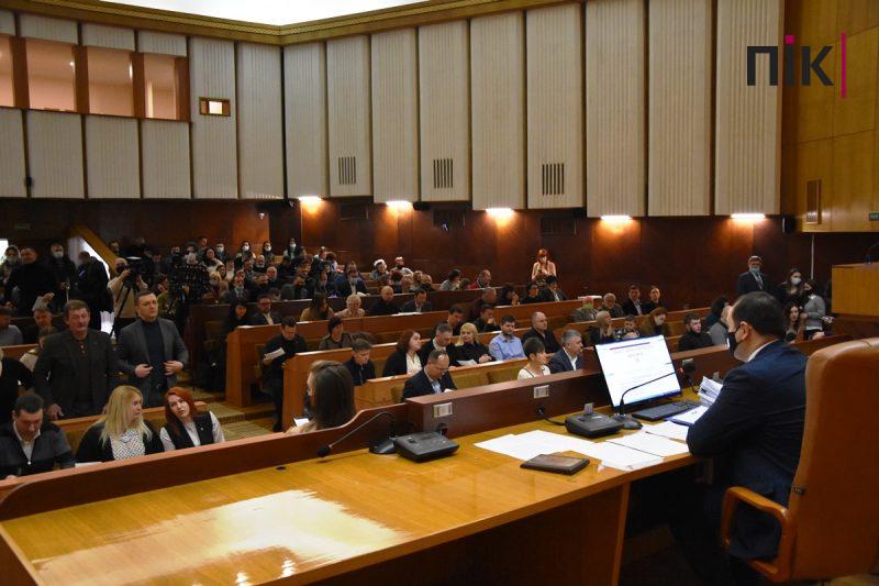 У Франківську розпочалася сесія міської ради: що цікавого розглянуть депутати (ФОТО) 2 DSC 0131 scaled
