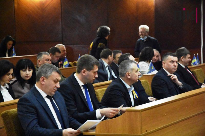 У Франківську відбулася позачергова сесія облради: що важливого розглянули депутати (ФОТО) 5 DSC 0181 scaled