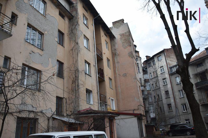 Івано-Франківськ навиворіт: вулиця Гаркуші (ФОТОРЕПОРТАЖ) 9 DSC 0223 scaled