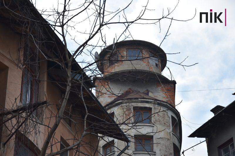 Івано-Франківськ навиворіт: вулиця Гаркуші (ФОТОРЕПОРТАЖ) 10 DSC 0225 scaled