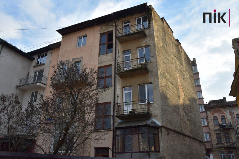 Івано-Франківськ навиворіт: вулиця Гаркуші (ФОТОРЕПОРТАЖ) 16 DSC 0254 scaled