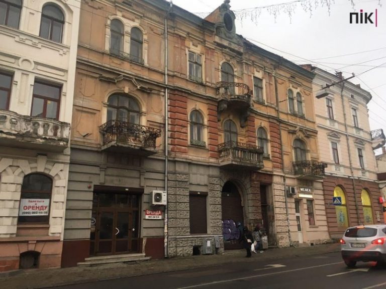Франківець просить міську владу відреставрувати історичні фасади будівель 3 photo 2020 11 29 19 39 46