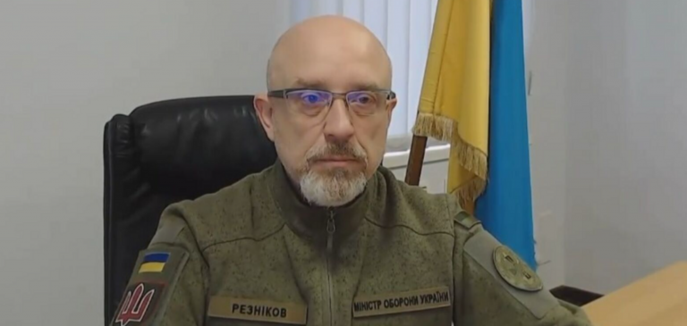 Міністр оборони: ми пропонуємо російським солдатам вибір - загинути або полон і 5 млн компенсації 4 reznikov