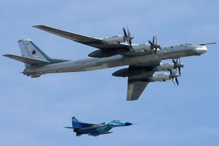 1024px Tupolev Tu 95 over Moscow Kustov