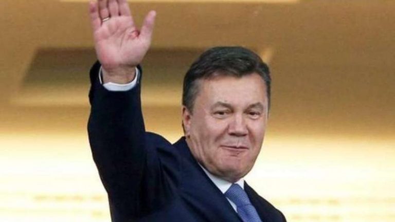 Літак втікача Януковича прилетів з Москви у Мінськ (ФОТОФАКТ) 1 16 main