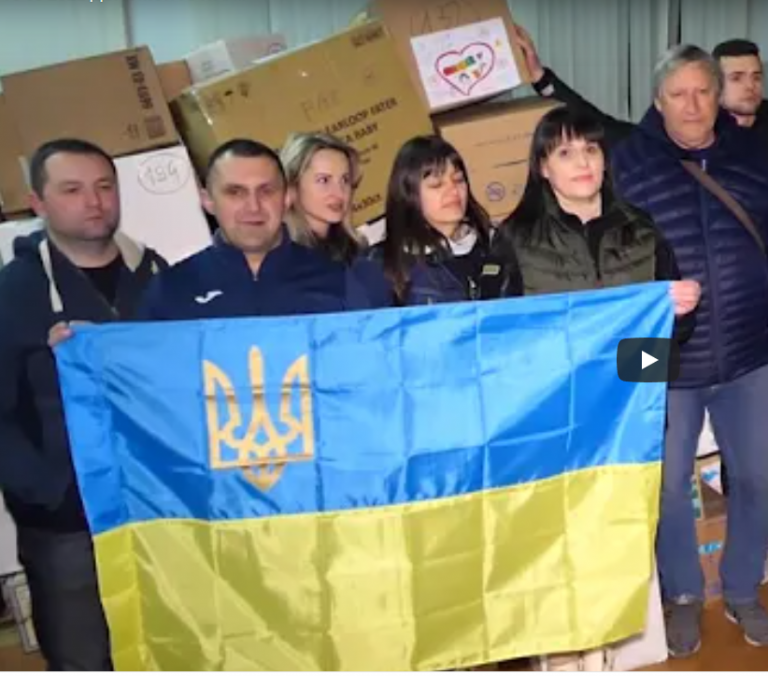 До Тисмениці доправили гуманітарний вантаж із Італії: що саме та для кого привезли (ВІДЕО) 4 2022 03 17 16 14 56