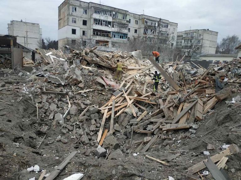 Вночі окупанти здійснили авіаудари по Коростеню, Овручу та Малину (ФОТО)