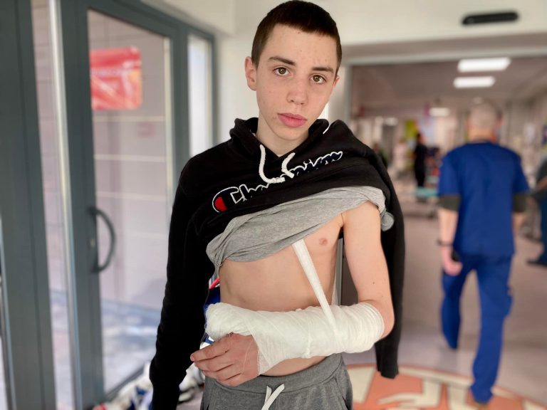 Російські окупанти у Бучі вбили чоловіка на очах у 14-річного сина 6 276146031 3029574610686589 2666136300797959051 n
