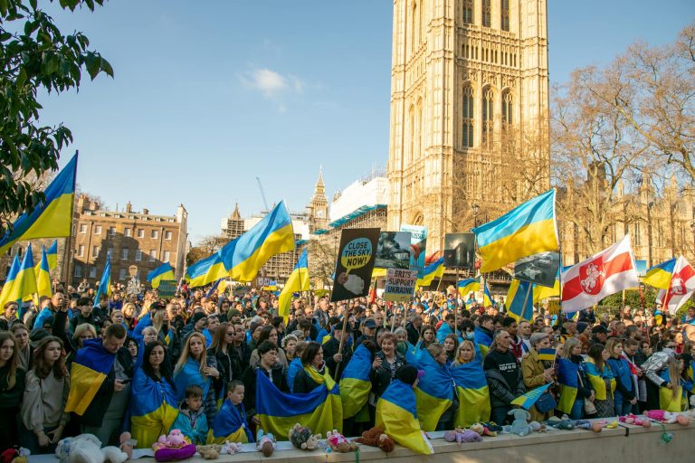 Save Ukraine: тисячі людей у всьому світі вийшли на акції підтримати Україну (ФОТО, ВІДЕО) 4 277227572 5699939926689480 2210864542723354373 n