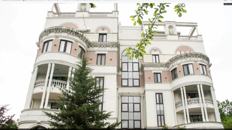 В окупованому Криму російська влада хоче "націоналізувати" квартиру Зеленського