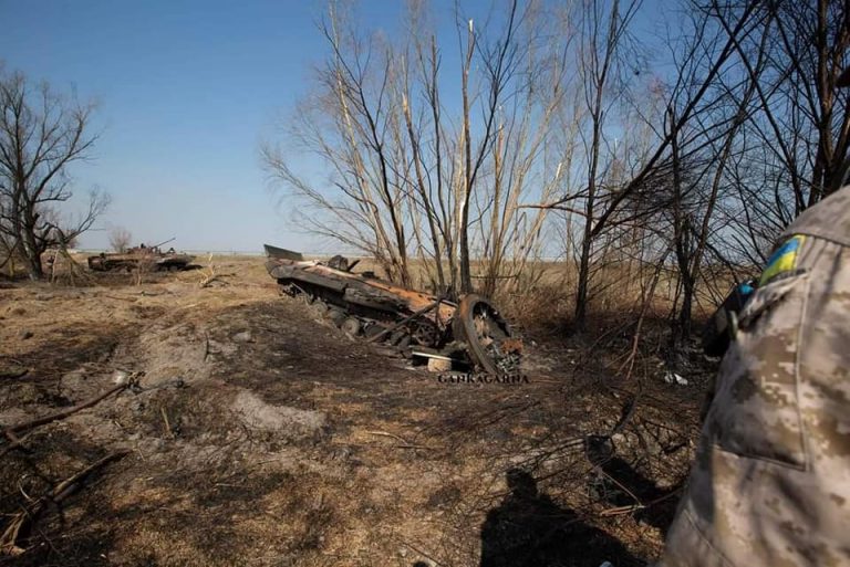 Ситуація на фронті: ЗСУ не дають ворогу просунутися на Кривий Ріг, Запоріжжя і Миколаїв