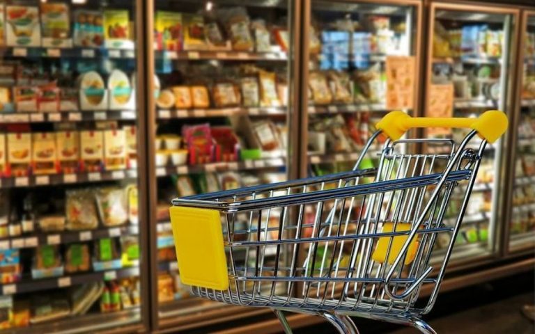 Підприємці не прислухаються: на Тернопільщині продукти з магазинів, де підвищують ціни, віддаватимуть армії 8 На Прикарпатті подорожчали молочка та м'ясо, а подешевшали яйця і маргарин